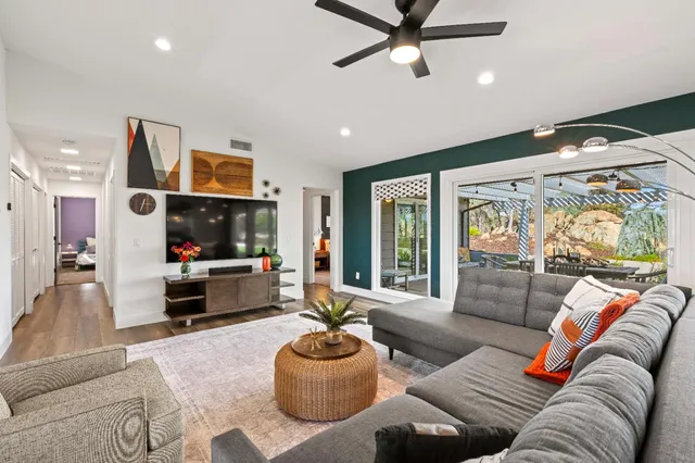 $1,250,000 | 8155 Hubbard Road, Auburn, CA 95602