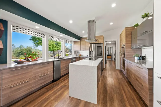 $1,250,000 | 8155 Hubbard Road, Auburn, CA 95602