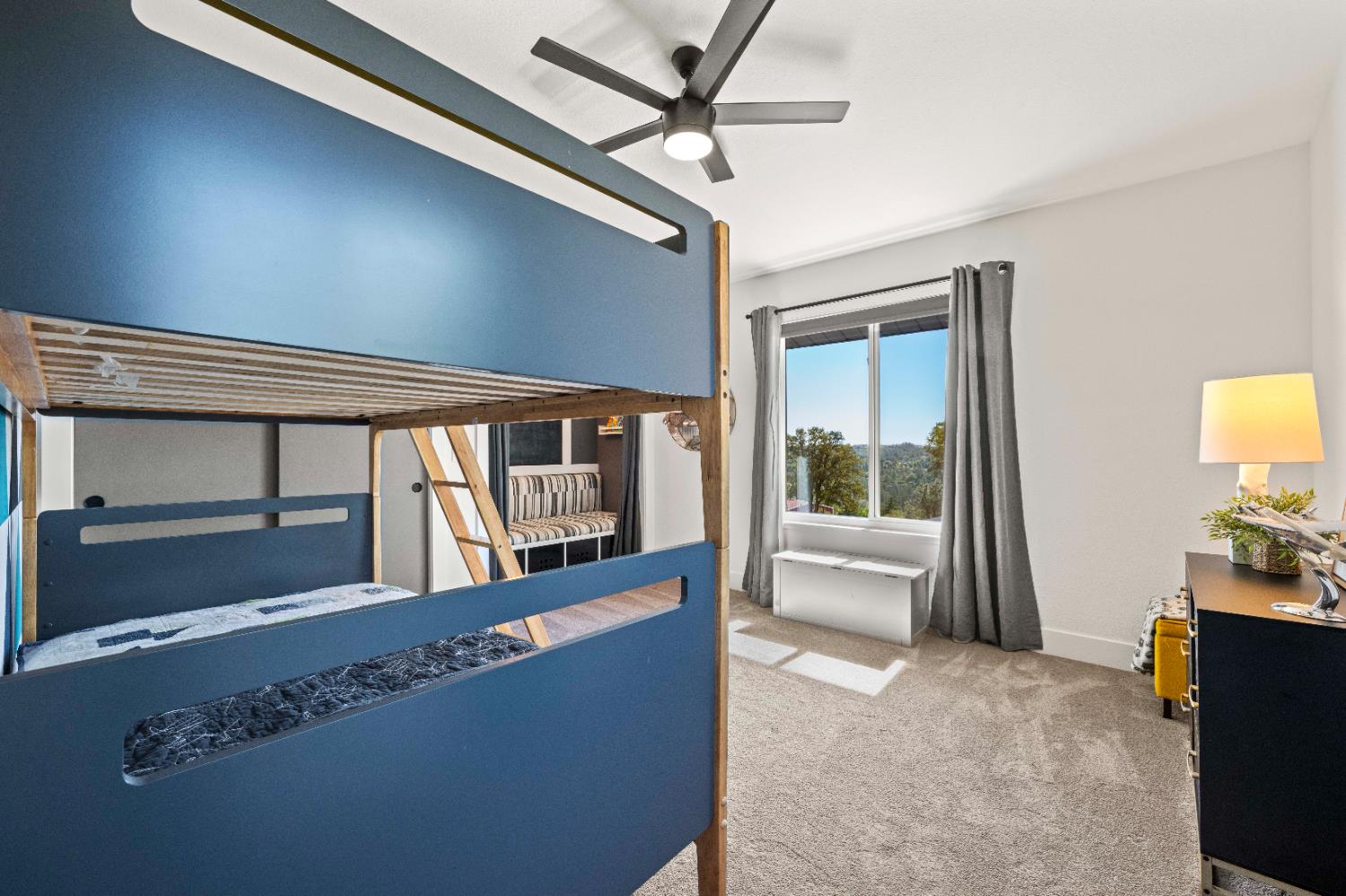 8155 Hubbard Road Auburn, CA 95602 - Photo 29 of 74 a view of a hallway with workspace