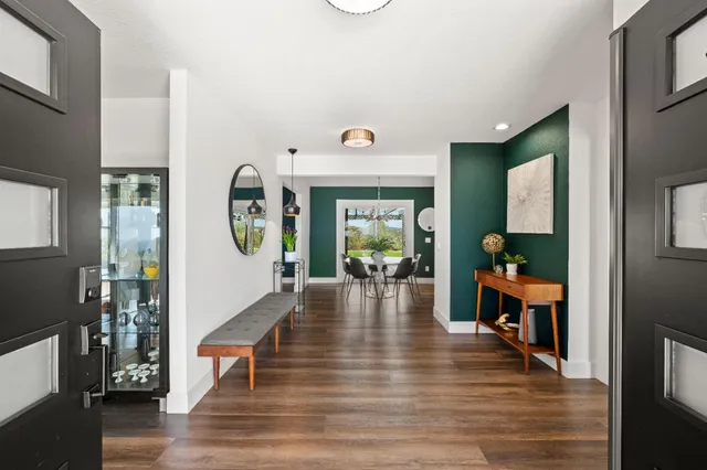 $1,250,000 | 8155 Hubbard Road, Auburn, CA 95602