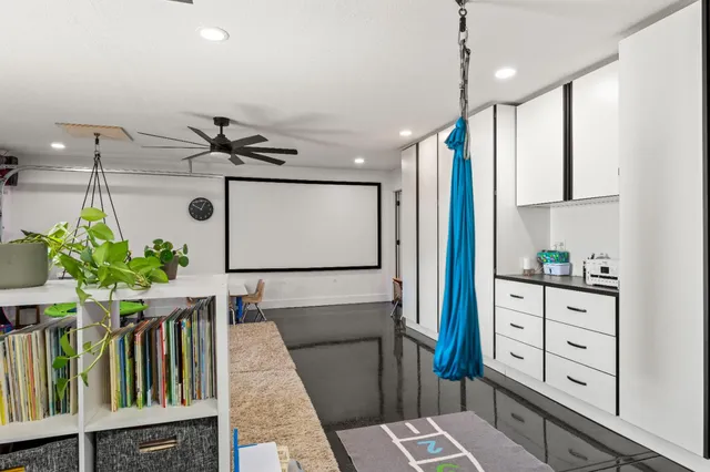 $1,250,000 | 8155 Hubbard Road, Auburn, CA 95602