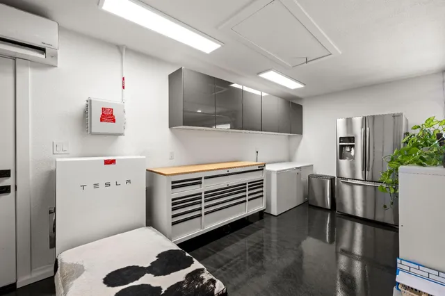 $1,250,000 | 8155 Hubbard Road, Auburn, CA 95602