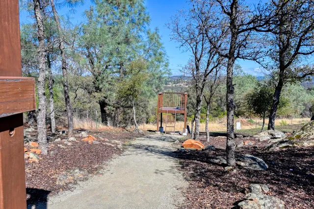 $1,250,000 | 8155 Hubbard Road, Auburn, CA 95602