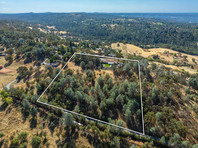 $1,250,000 | 8155 Hubbard Road, Auburn, CA 95602