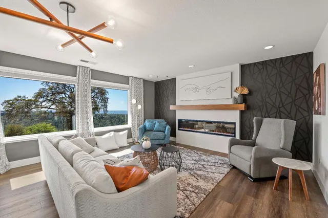 $1,250,000 | 8155 Hubbard Road, Auburn, CA 95602