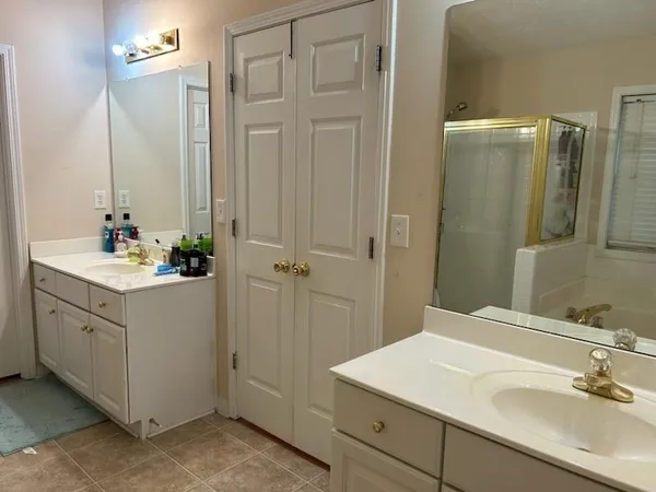 $2,600 | Undisclosed Address, Suwanee, GA 30024