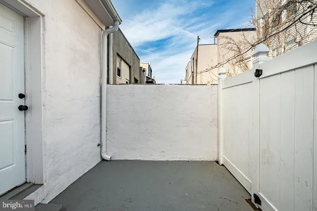 $1,300 | 2113 North Philip Street, Philadelphia, PA 19122