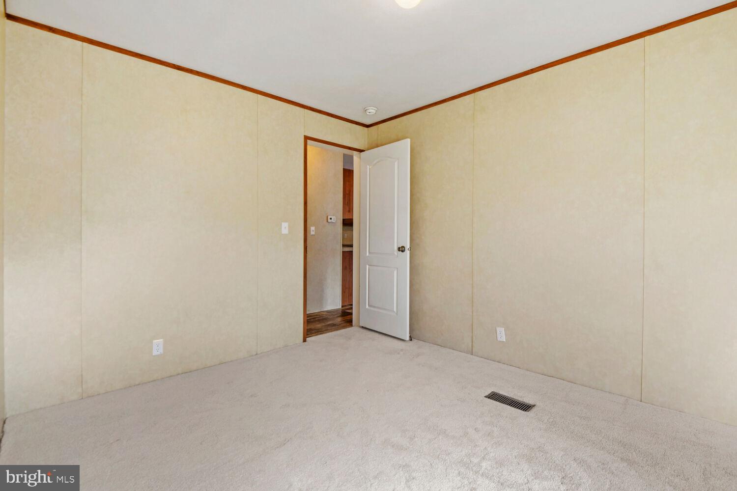 223 Forest Green Road Aberdeen, MD 21001 - Photo 21 of 27 Gallery Image 21