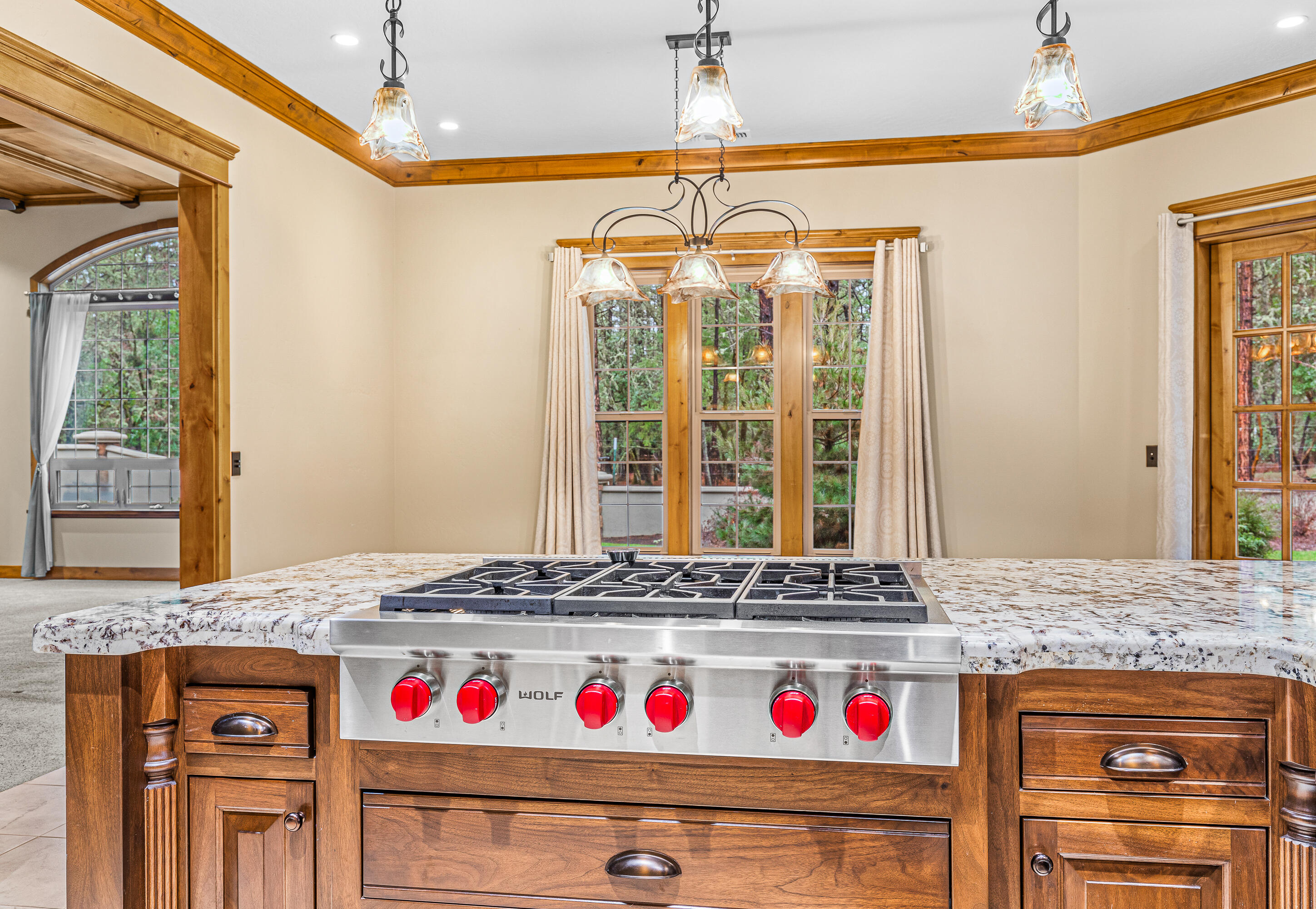 112 East Intervale Road Grants Pass, OR 97527 - Photo 39 of 62 Kitchen 3