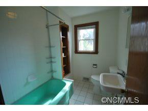 186 Elm Bend Road Brevard, NC 28712 - Photo 15 of 22 Gallery Image 15