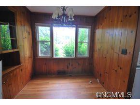 186 Elm Bend Road Brevard, NC 28712 - Photo 5 of 22 Gallery Image 5