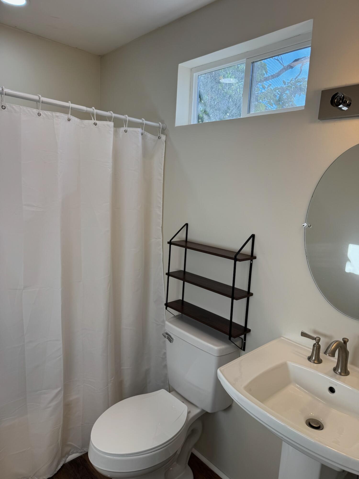 651 Hardware Street Elloree, SC 29047 - Photo 31 of 48