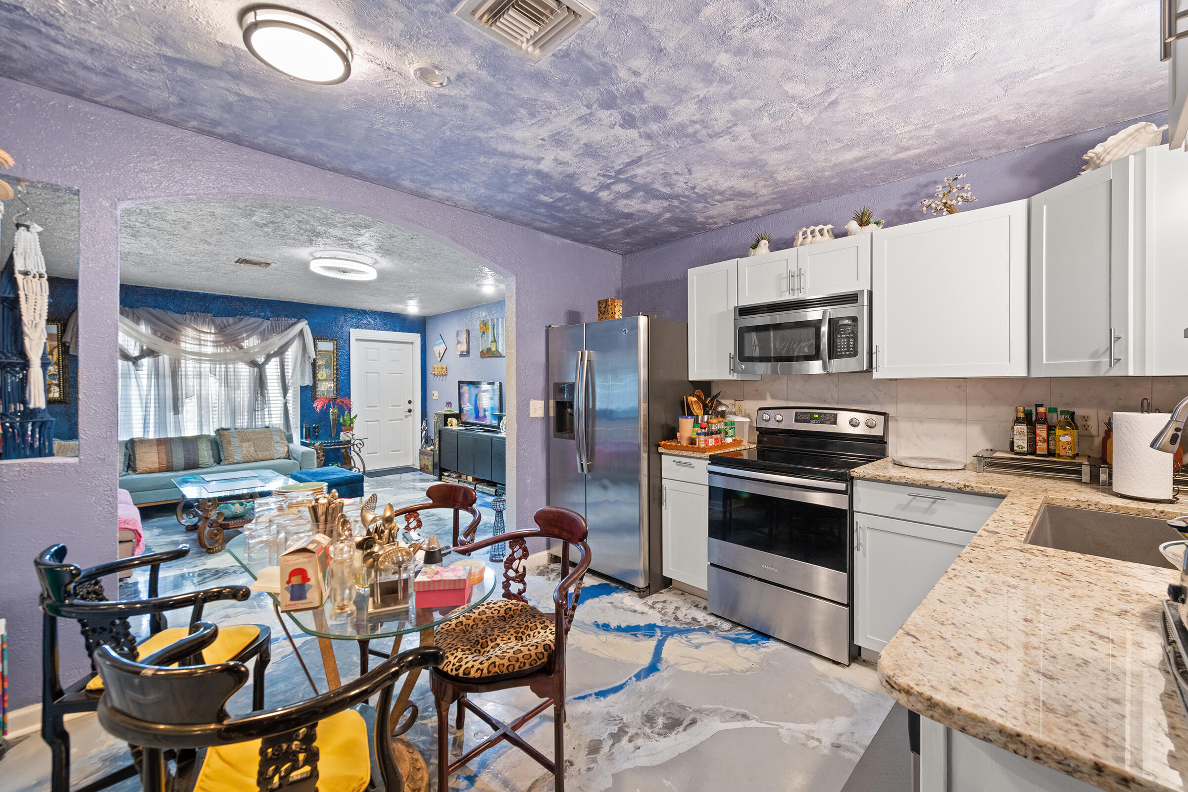 4431 Southeast Village Road Stuart, FL 34997 - Photo 9 of 24 Kitchen