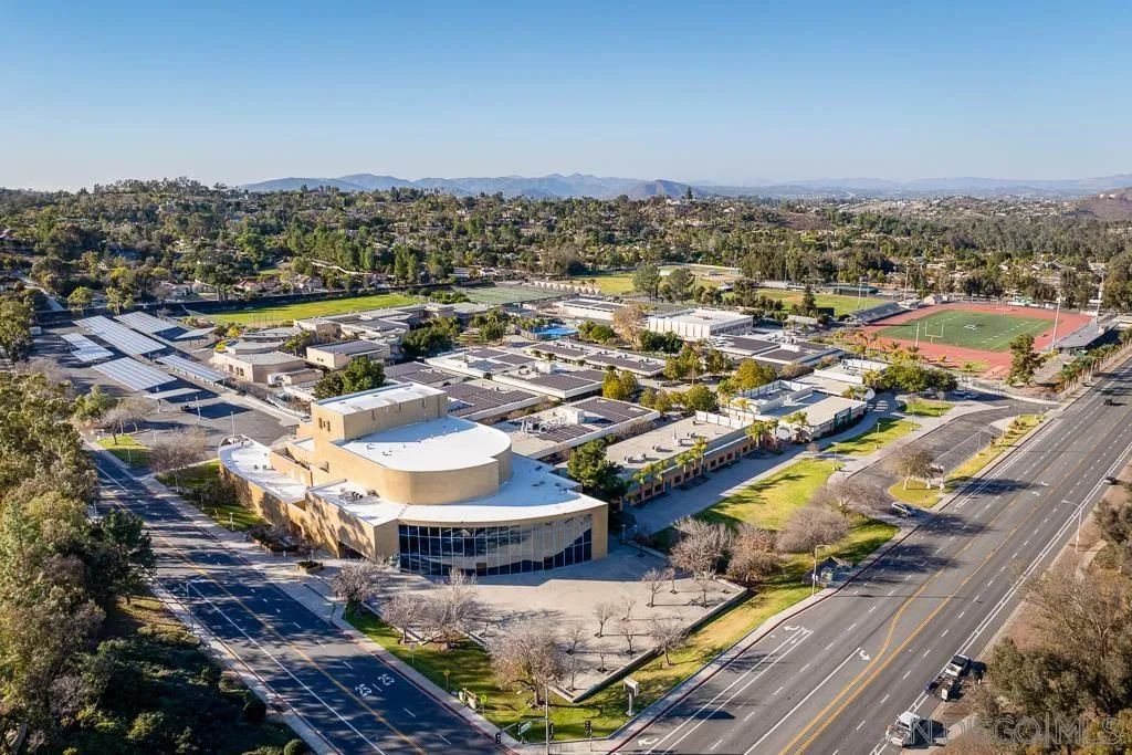 13752 Paseo Valle Alto Poway, CA 92064 - Photo 72 of 73
