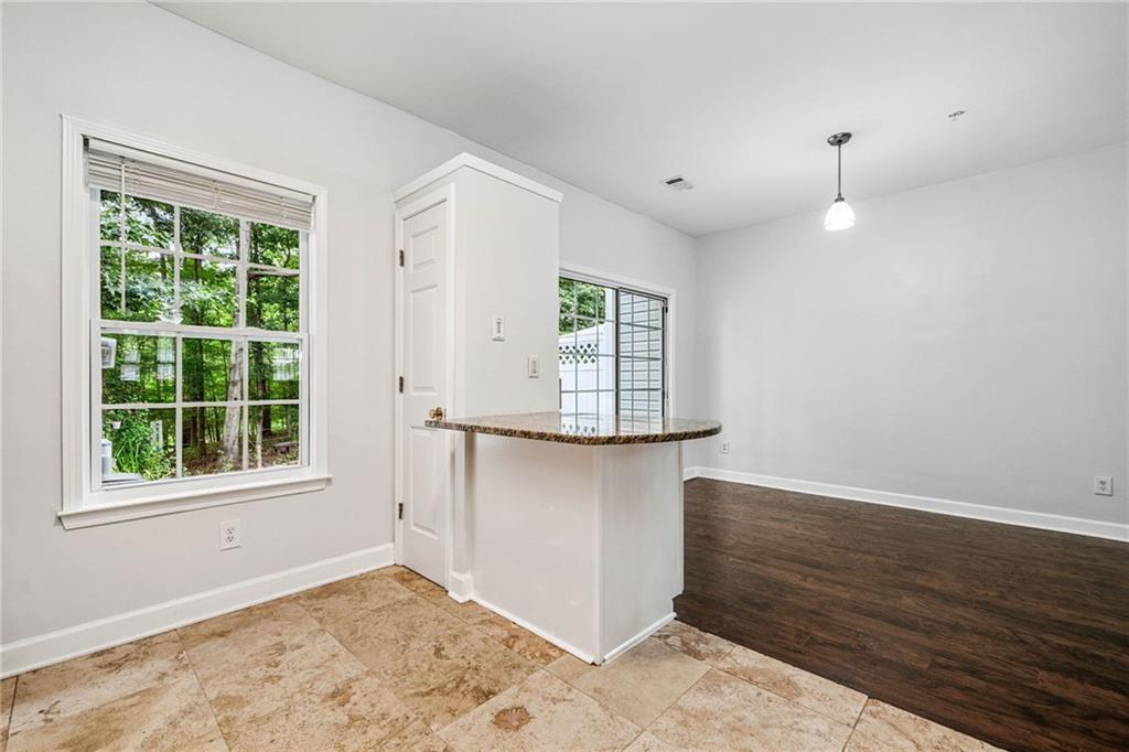 1265 Whitestone Ridge Alpharetta, GA 30005 - Photo 13 of 49