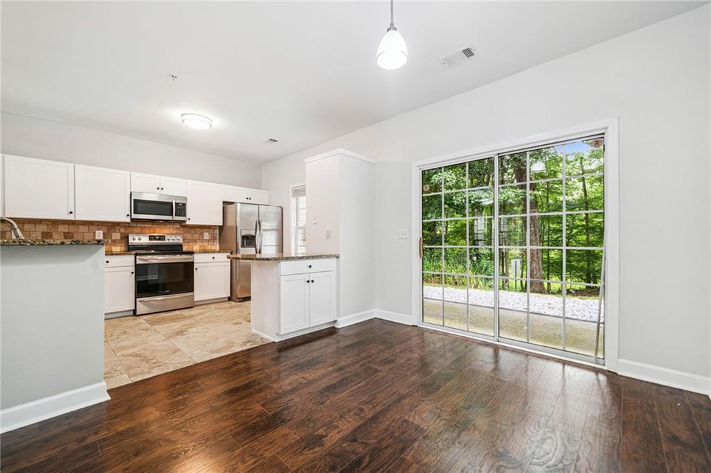 1265 Whitestone Ridge Alpharetta, GA 30005 - Photo 8 of 49