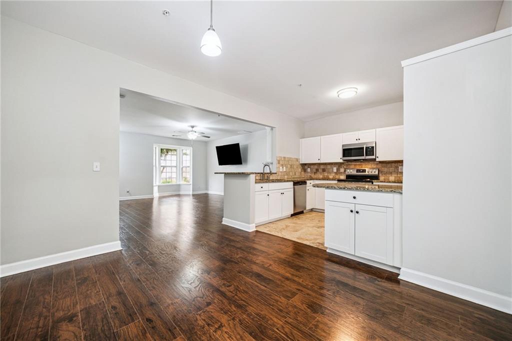 1265 Whitestone Ridge Alpharetta, GA 30005 - Photo 9 of 49