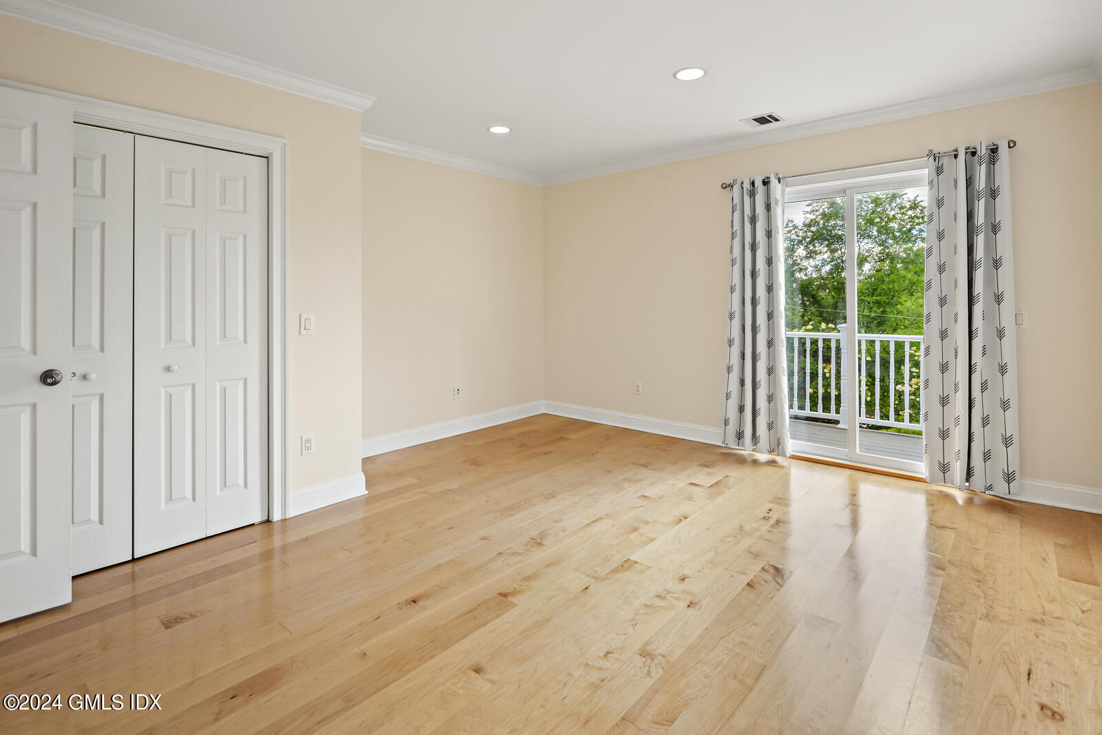 203 South Water Street, Unit A Greenwich, CT 06830 - Photo 21 of 31 203 S Water Street Greenwich CT-24