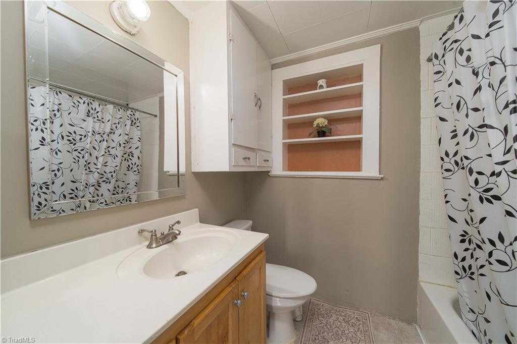 5890 Norman Drive Northeast Rural Hall, NC 27045 - Photo 11 of 32