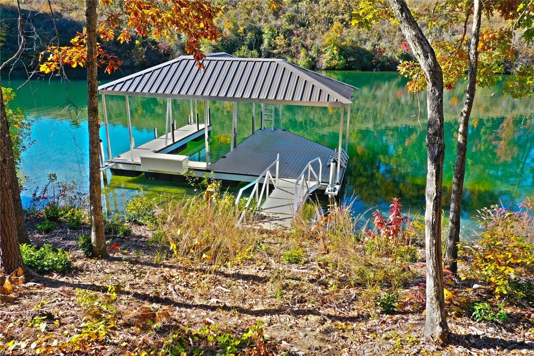 196 Jocassee Point Road Salem, SC 29676 - Photo 5 of 40 Gallery Image 5