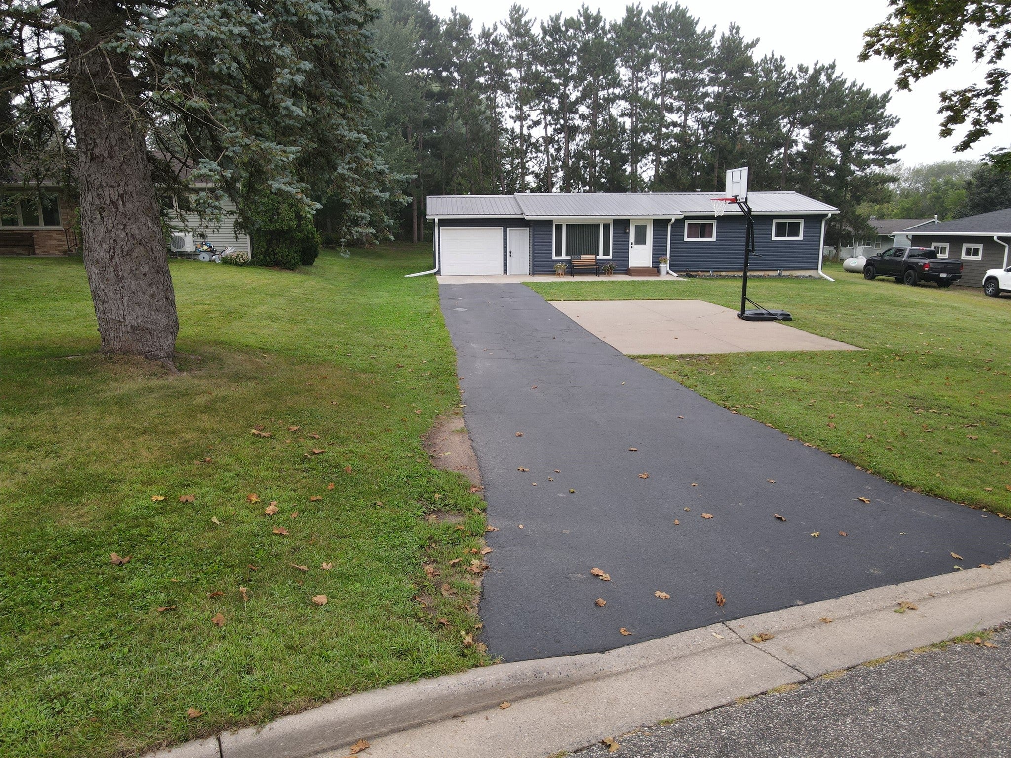 429 Auth Street Durand, WI 54736 - Photo 3 of 34 Gallery Image 3