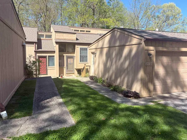 $199,900 | 2930 West Winterberry Court, Bloomington, IN 47404