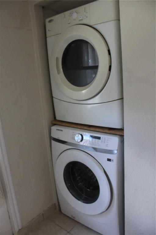 5128 Dove Drive New Port Richey, FL 34652 - Photo 19 of 23 a utility room with dryer and washer