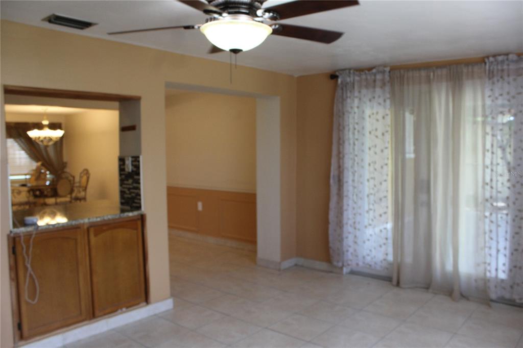 5128 Dove Drive New Port Richey, FL 34652 - Photo 20 of 23 en view interior of the house