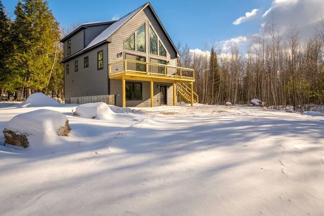 $699,900 | 112 Thunder Snow Road, Bethel, ME 04217