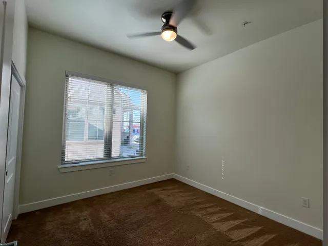 $1,690 | 2400 Louis Henna Boulevard, Unit 301, Round Rock, TX 78664