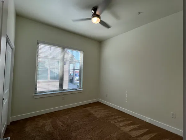 $1,590 | 2400 Louis Henna Boulevard, Unit 301, Round Rock, TX 78664