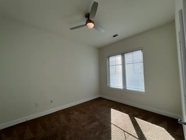 $1,590 | 2400 Louis Henna Boulevard, Unit 301, Round Rock, TX 78664