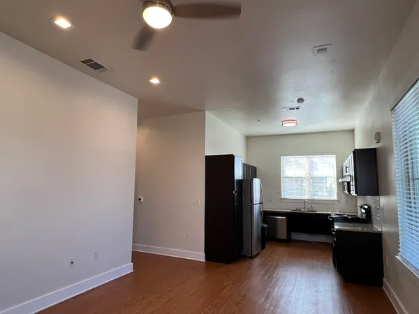 $1,590 | 2400 Louis Henna Boulevard, Unit 301, Round Rock, TX 78664