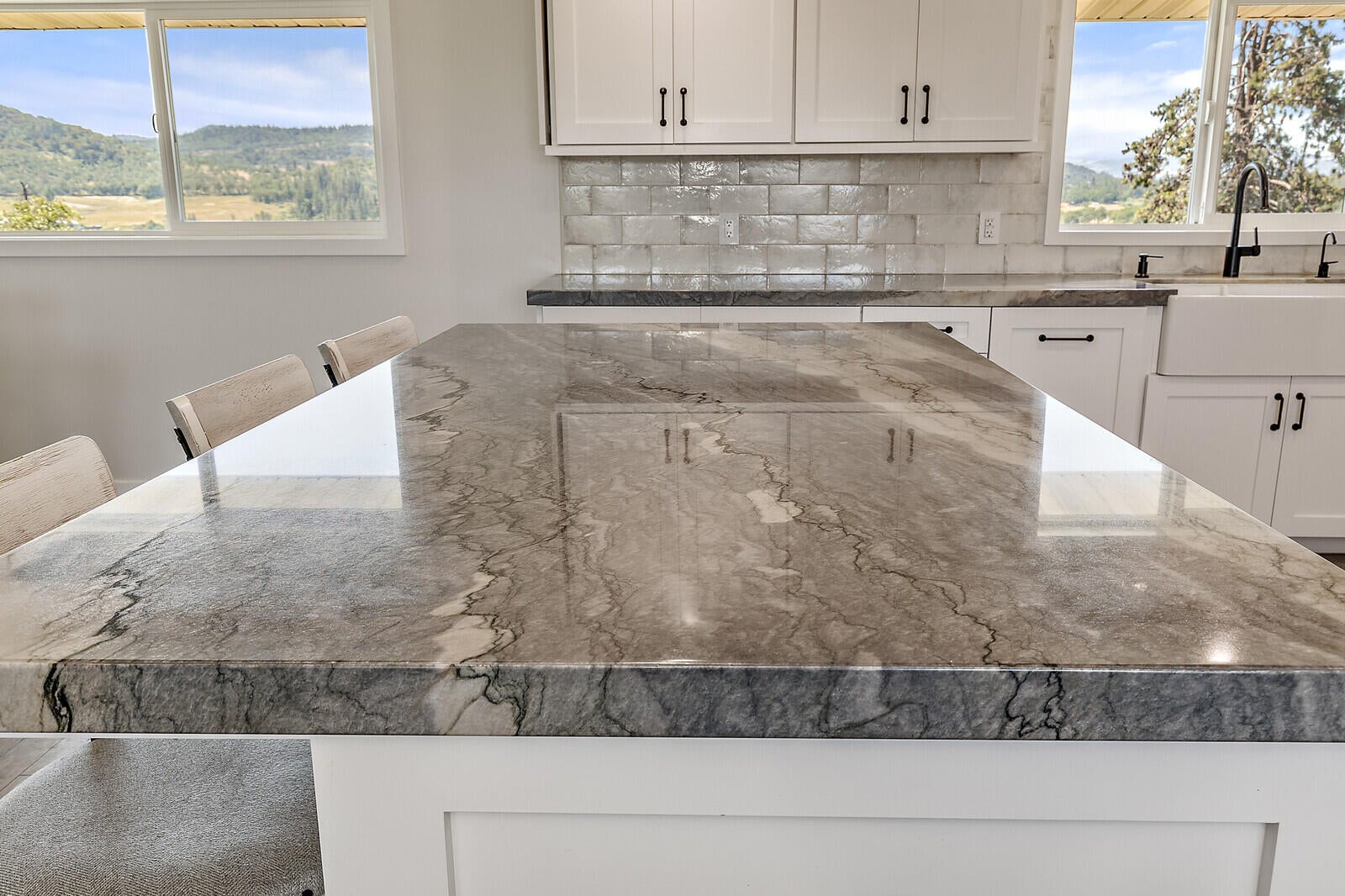 2367 Brownsboro-Meridian Road Eagle Point, OR 97524 - Photo 10 of 49 38_BMH_38_mls