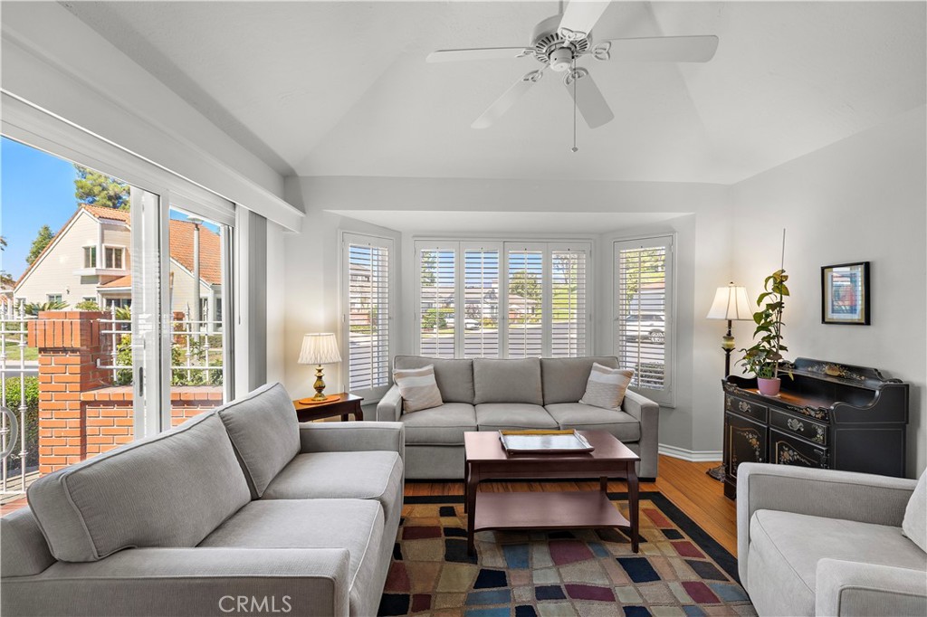 23323 El Greco Mission Viejo, CA 92692 - Photo 16 of 63 den/third bedroom