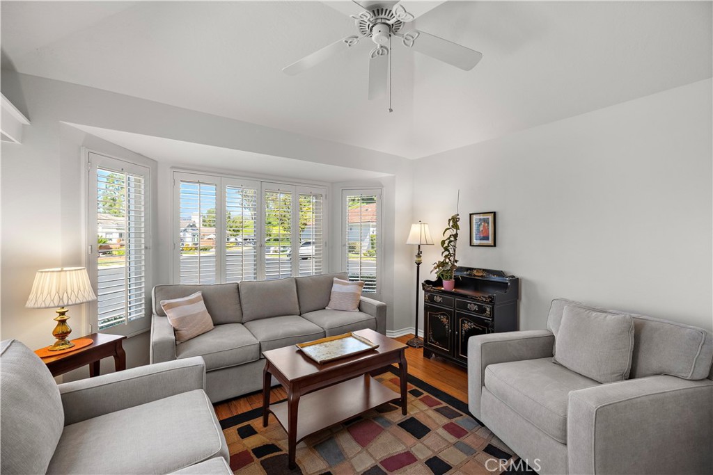 23323 El Greco Mission Viejo, CA 92692 - Photo 17 of 63