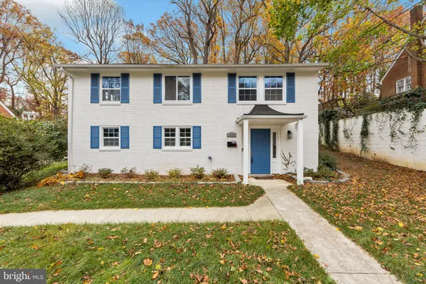 $4,450 | 3825 Larchwood Road, Falls Church, VA 22041