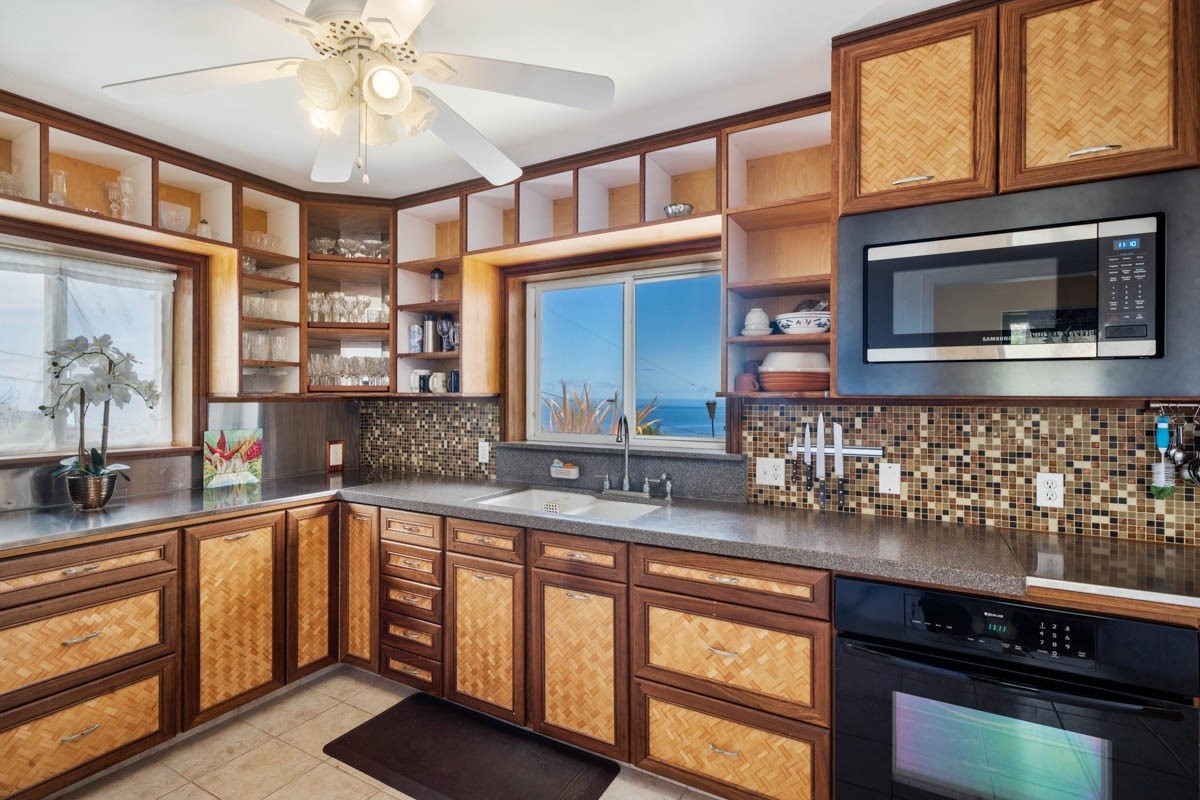 87-309 Kaohe Road Captain Cook, HI 96704 - Photo 11 of 30 Gallery Image 11