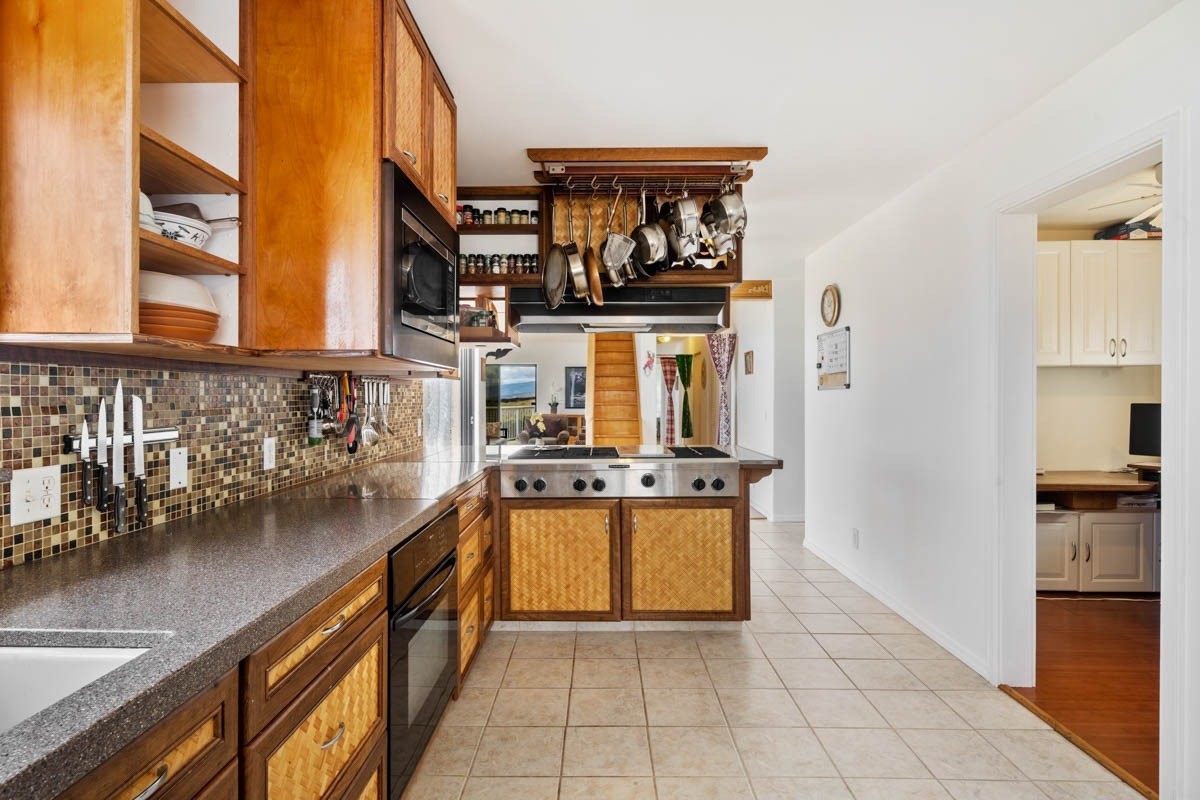87-309 Kaohe Road Captain Cook, HI 96704 - Photo 10 of 30 Gallery Image 10