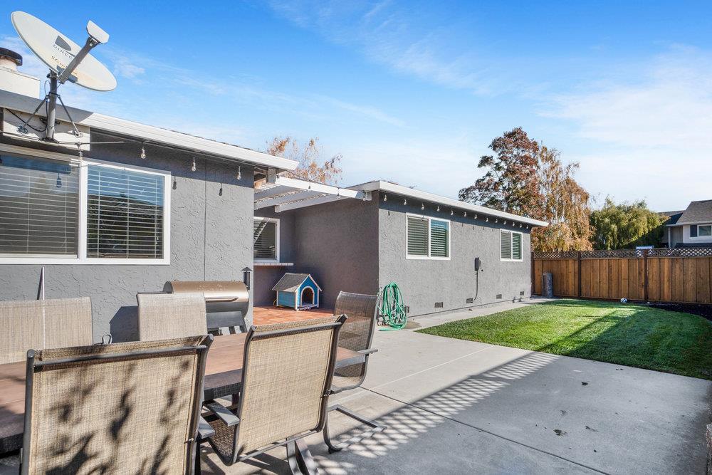 1408 Eagles Nest Lane Gilroy, CA 95020 - Photo 39 of 43 a house view with a seating space