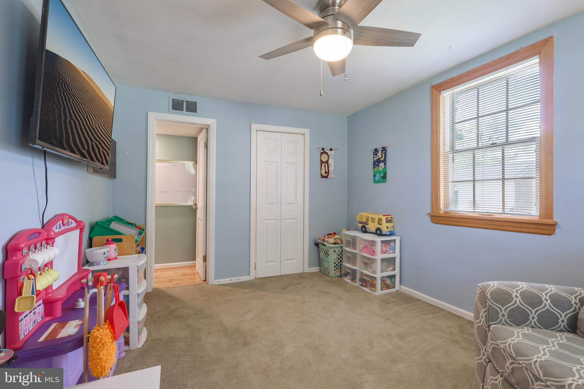 311 Hampton Road Hatboro, PA 19040 - Photo 28 of 53 Main floor bonus or bedroom with attached 1/2 Bath