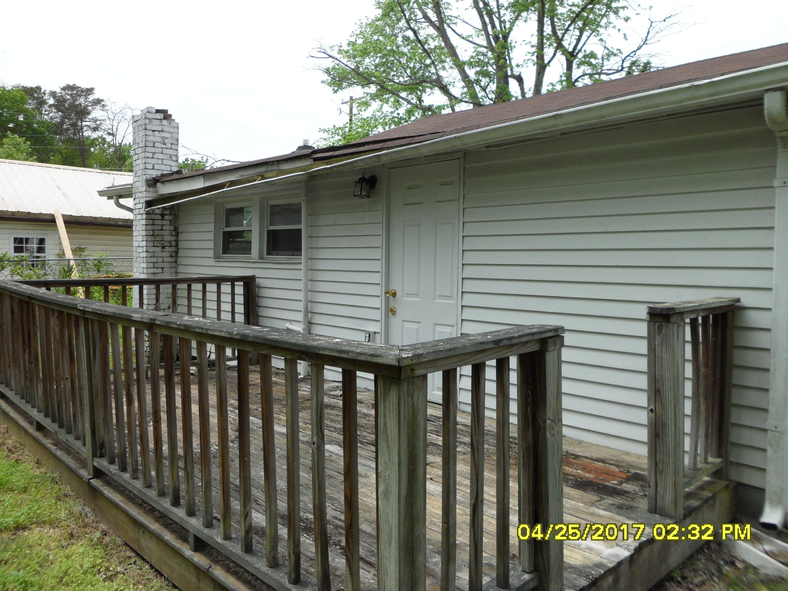 1610 Berry Road Knoxville, TN 37920 - Photo 8 of 10 8501 Antler ln & 1610 Berry rd 066