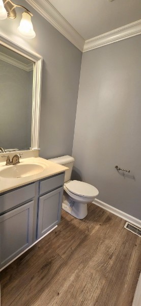 24113 Walnut Circle Plainfield, IL 60585 - Photo 6 of 21 a bathroom with a granite countertop toilet and a sink