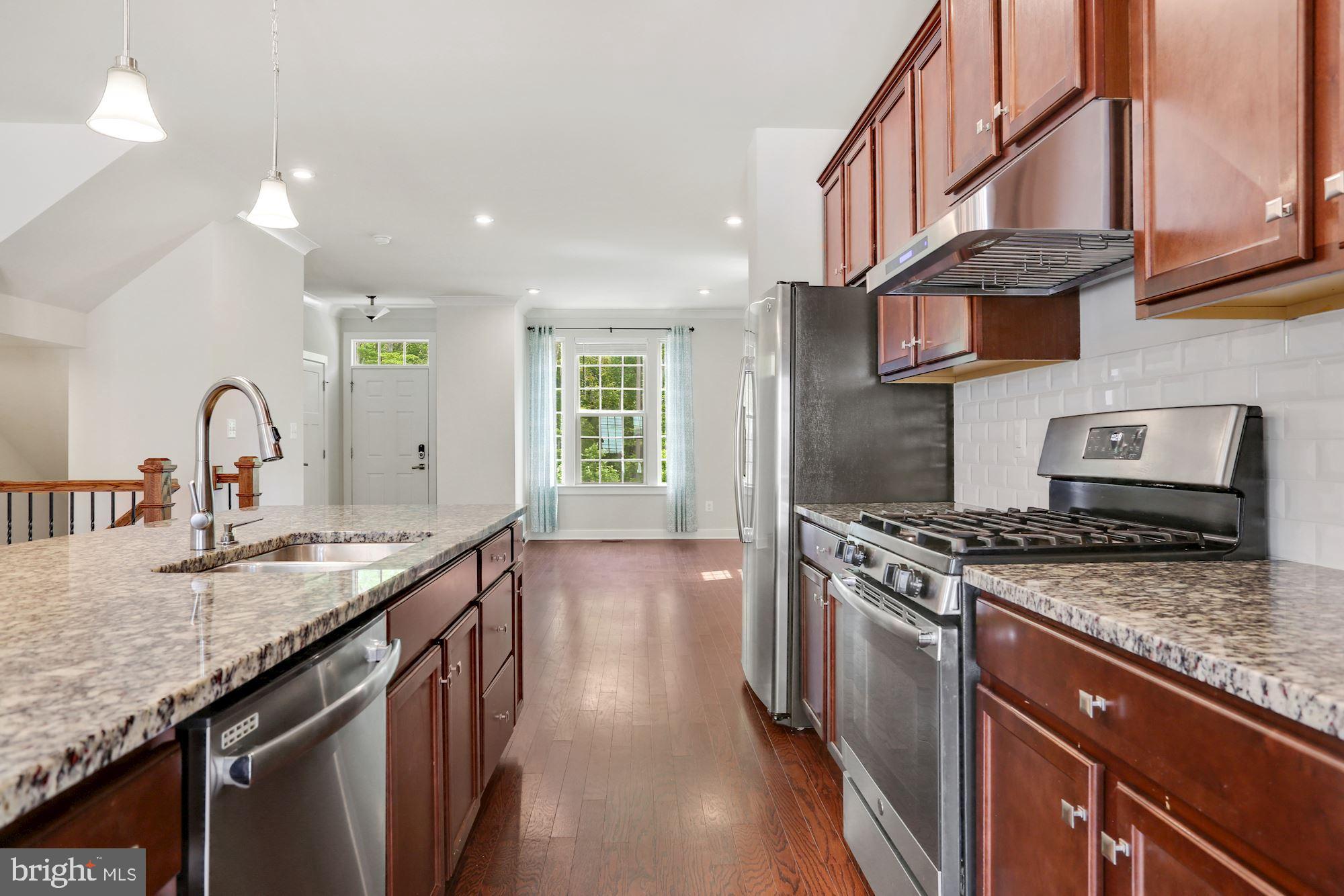 18044 Red Cedar Road Dumfries, VA 22026 - Photo 12 of 34 Gallery Image 12