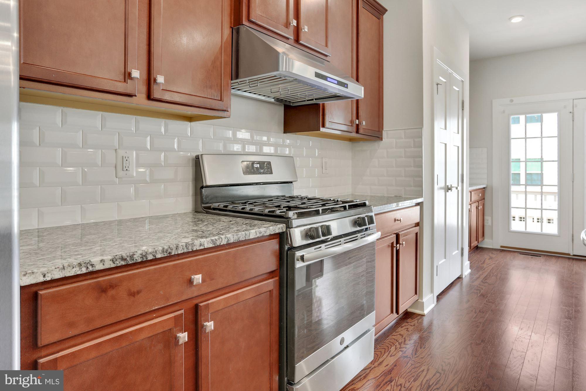 18044 Red Cedar Road Dumfries, VA 22026 - Photo 13 of 34 Gallery Image 13