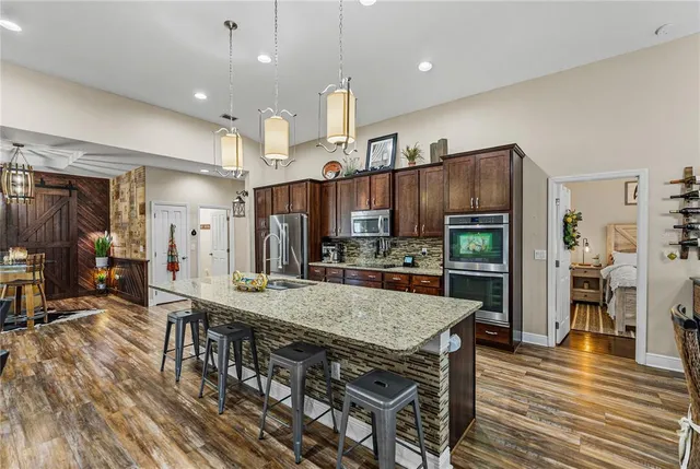 $799,000 | 13302 Trailing Moss Drive, Dade City, FL 33525