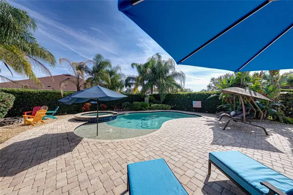 $750,000 | 13302 Trailing Moss Drive, Dade City, FL 33525