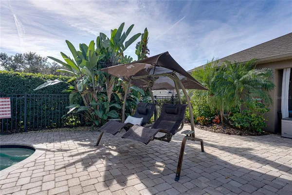 $750,000 | 13302 Trailing Moss Drive, Dade City, FL 33525