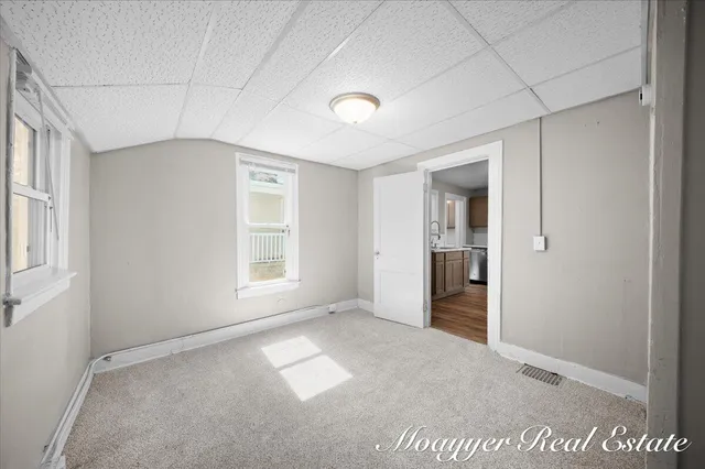 $2,000 | 1108 Muskegon Avenue Northwest, Grand Rapids, MI 49504