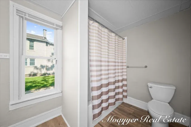 $2,000 | 1108 Muskegon Avenue Northwest, Grand Rapids, MI 49504